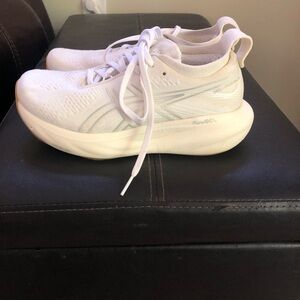 ASICS White Gel- 25 Running Shoes